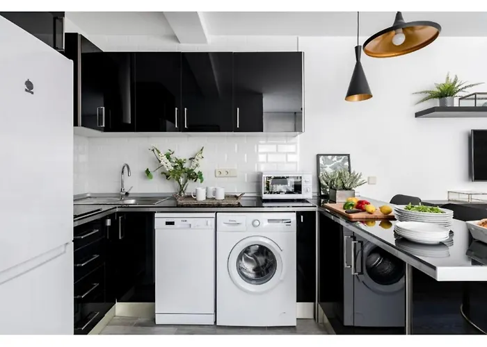 Agradable Apartamento Arturo Soria D1